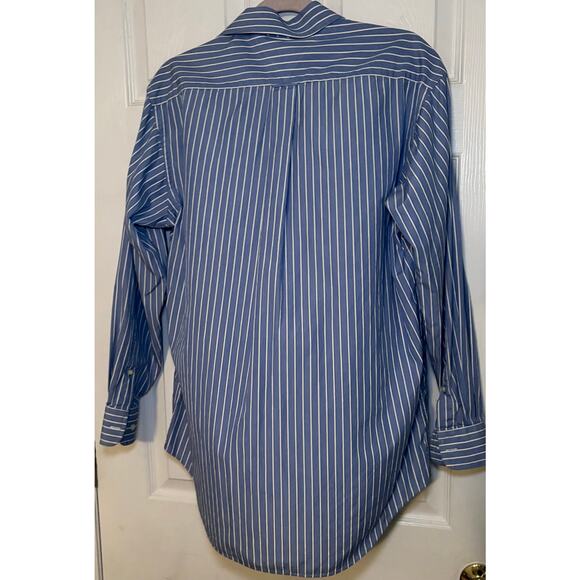 Tommy Hilfiger men’s blue and white striped button up size medium - Picture 2 of 3
